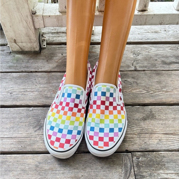 Vans Classic Slip-On Checkerboard Shoe - Picture 6 of 11